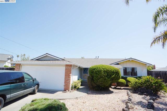 27999 Lancelot Ct
