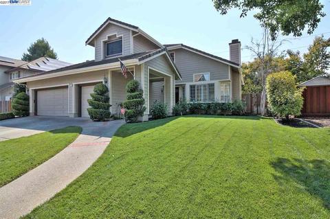 3989 Portola Common #4