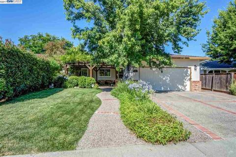 3989 Portola Common #4