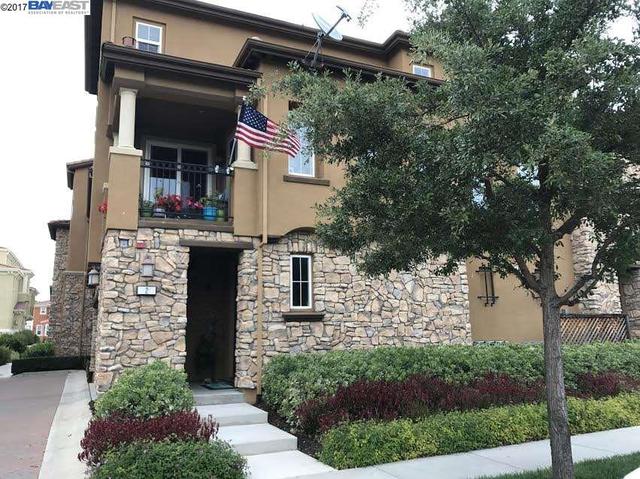 564 Heligan Ln #2