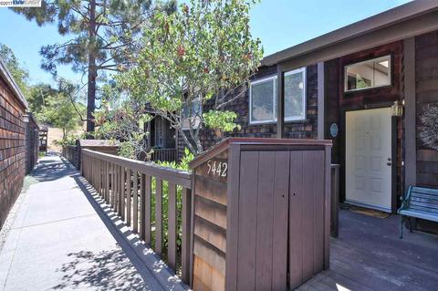 24036 Carmelita Dr