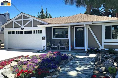 5560 E View Ct