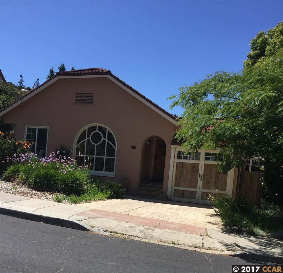 1061 Vine Ave