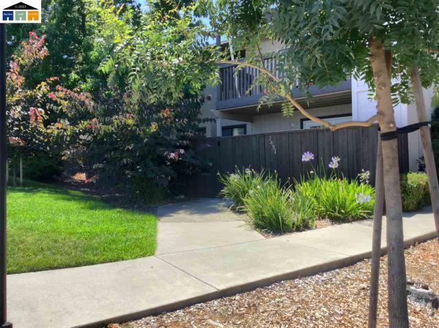 1168 Maywood Ln