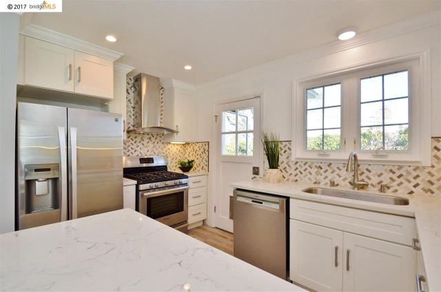 3 Stewart Ct