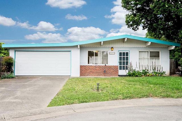 1687 Lonnie Dr