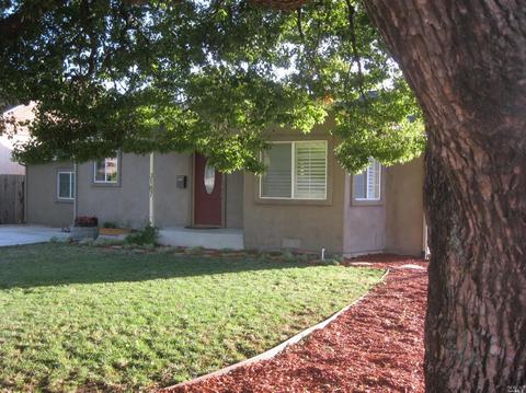 2821 Redwood Rd