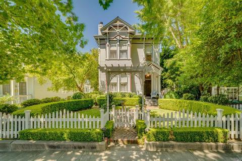 721 Seminary St