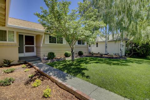 3323 Cambridge Ct