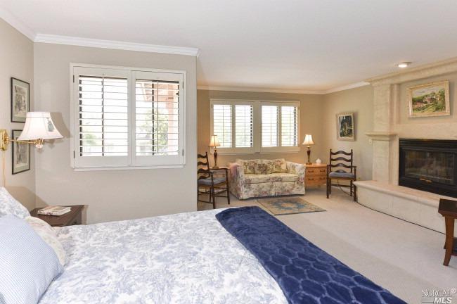 For Sale: 301 Troon Dr Napa, CA 94558