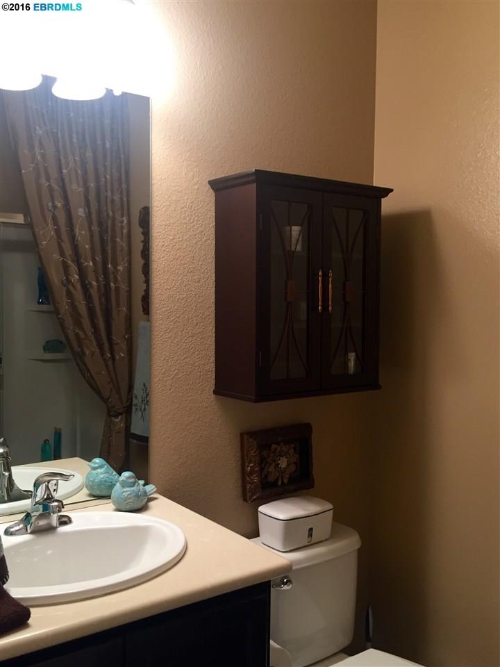 For Sale: 110 Silver Bell Way Oakley, CA 94561