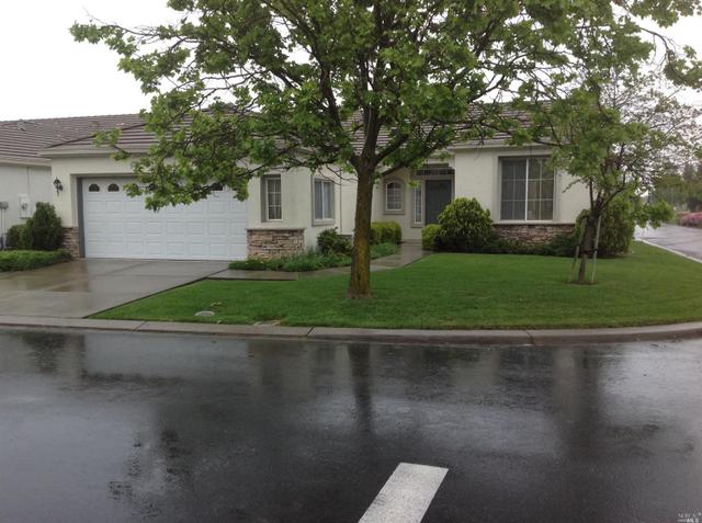 215 Yosemite Dr