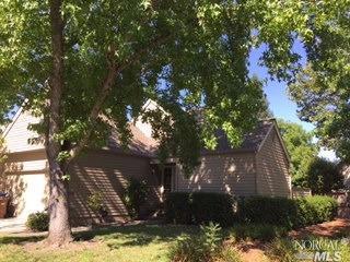 8825 Oakmont Dr