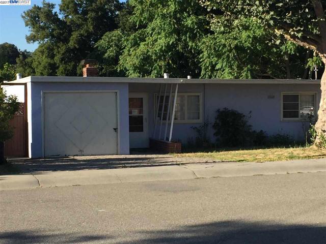 3803 Saratoga Way