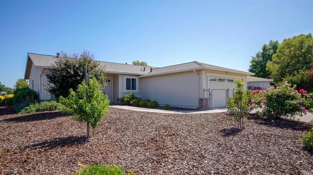 909 Shadywood Cir