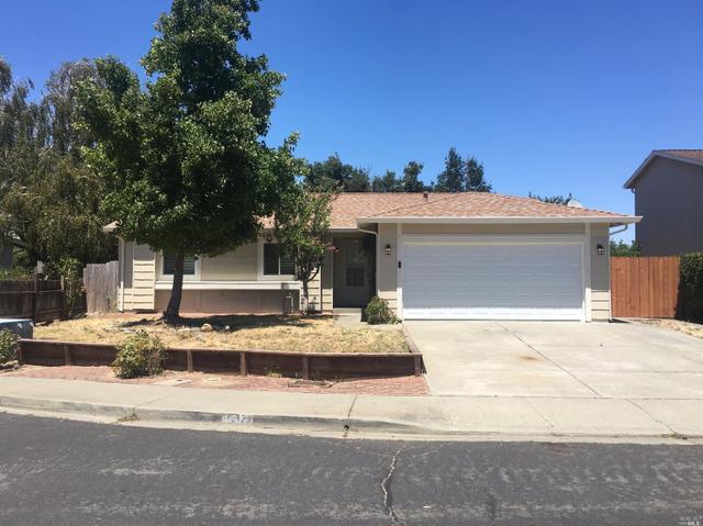 819 Yosemite Way