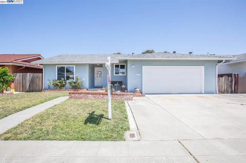 34218 Red Cedar Ct