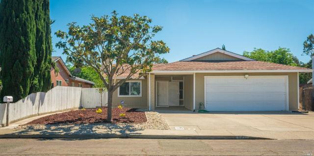 647 Quartz Ln