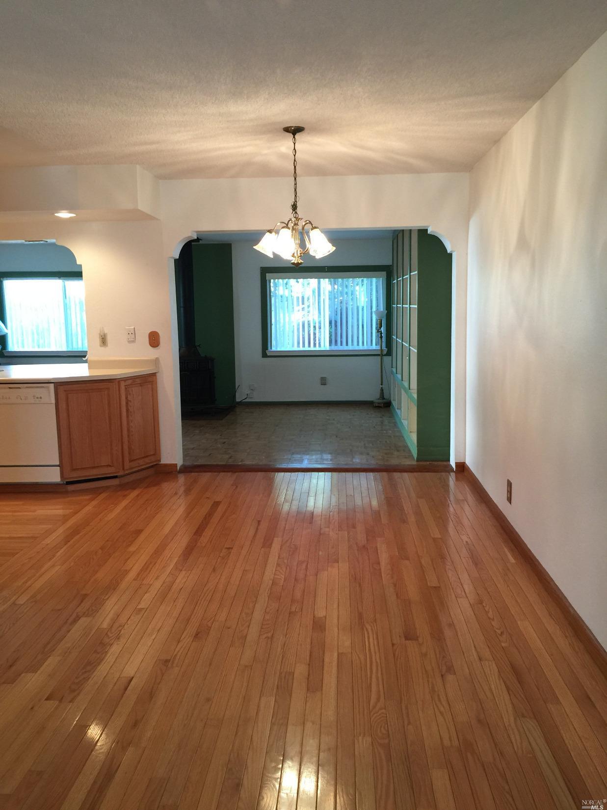 For Sale: 1863 Mini Dr Vallejo, CA 94589