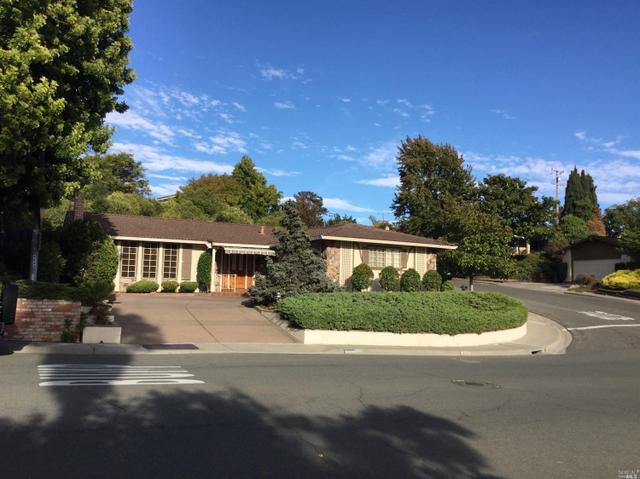 400 N Camino Alto Way