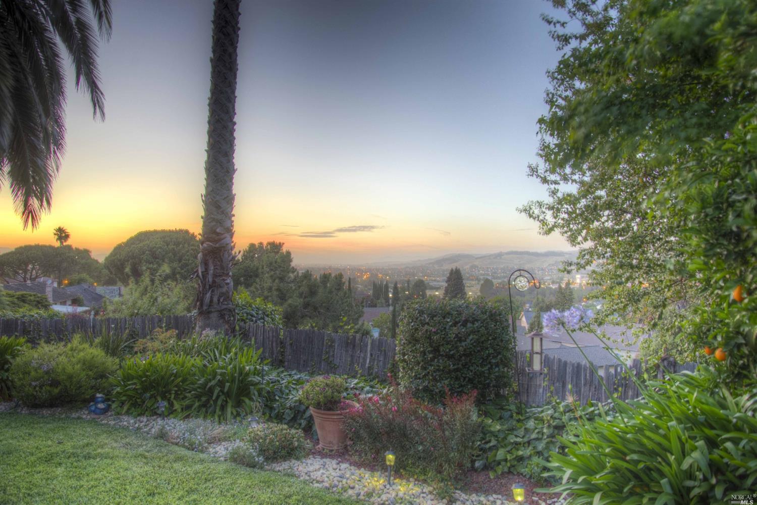 108 Silverview Ct