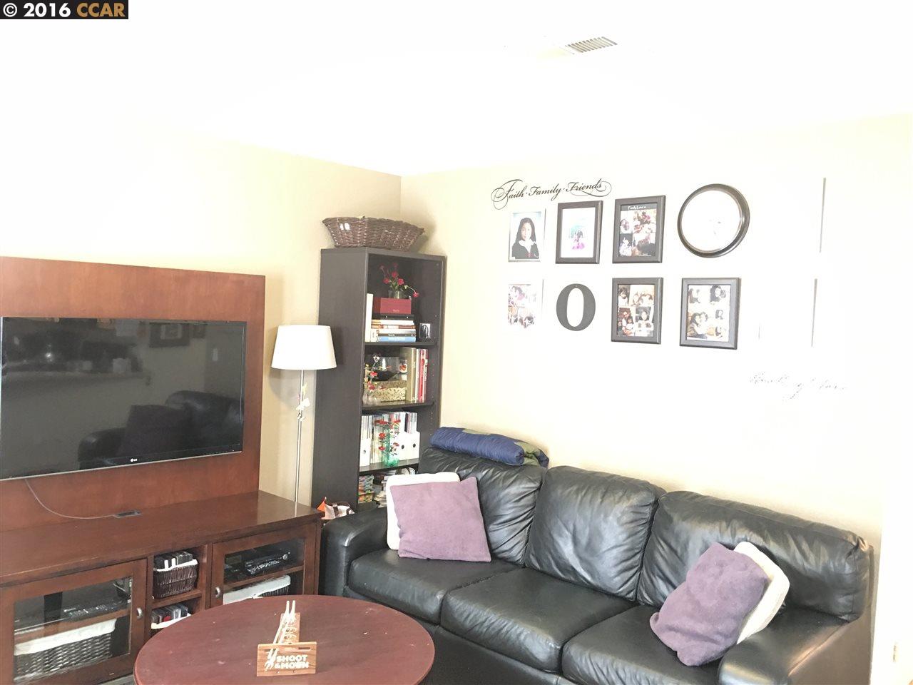 2452 Casa Ct