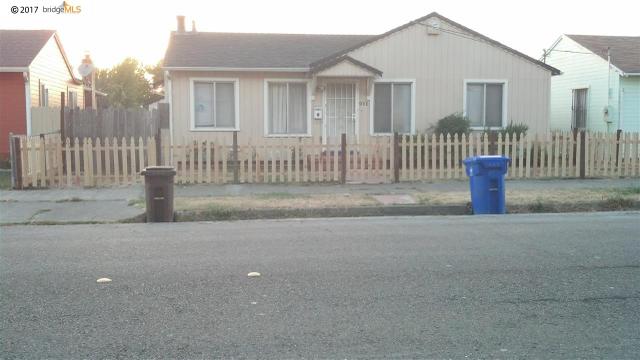 900 S 43rd St
