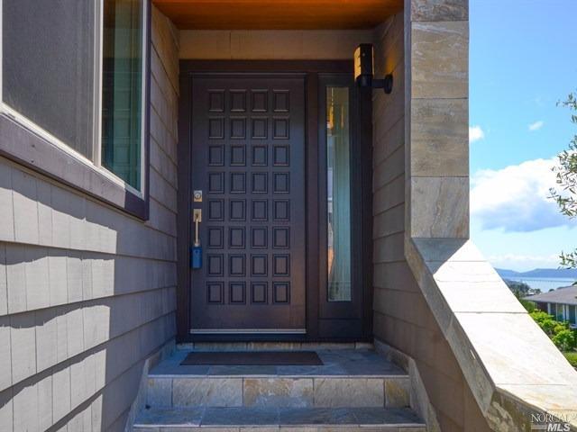 For Sale: 200 Mcnear Dr San Rafael, CA 94901