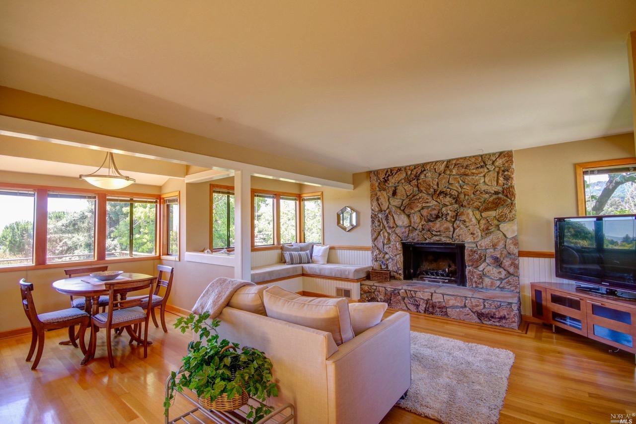 12 San Marino Dr