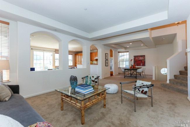 For Sale: 95 Vista Marin Dr San Rafael, CA 94903