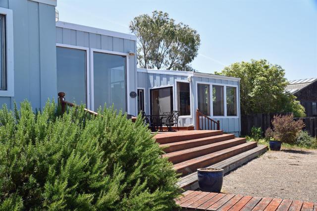 115 Woodland Rd