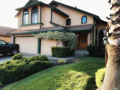 7285 Roxanne Ln