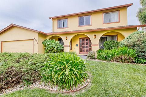 7285 Roxanne Ln