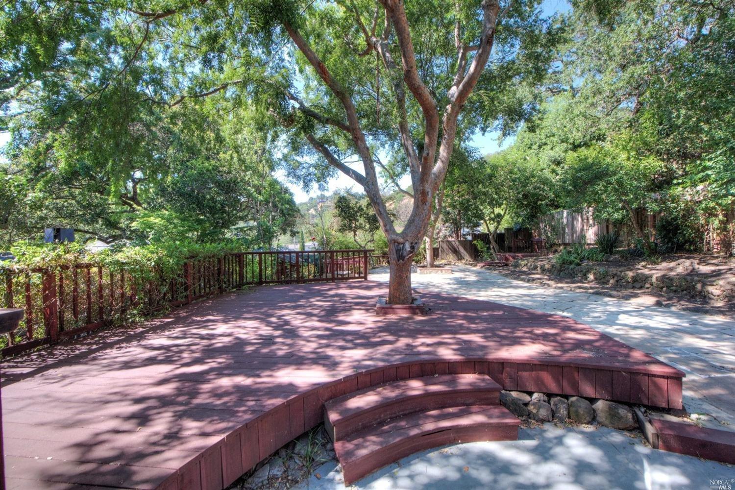 For Sale: 51 Piper Ln Fairfax, CA 94930