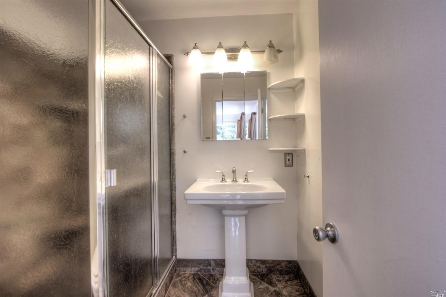 For Sale: 51 Piper Ln Fairfax, CA 94930