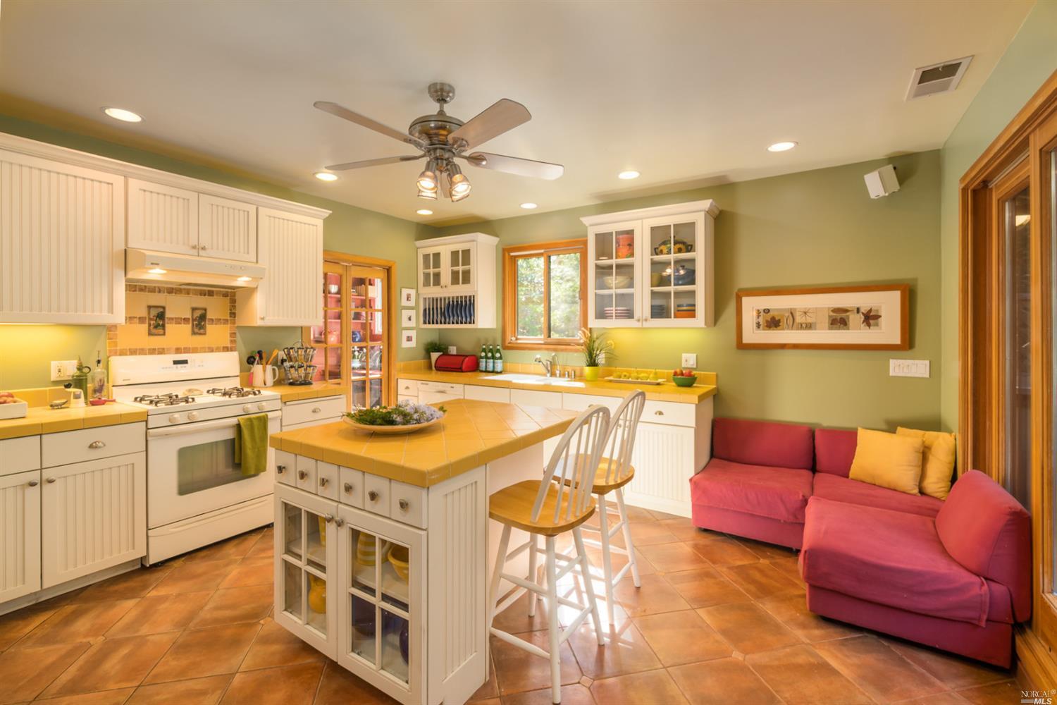 629 Cascade Dr