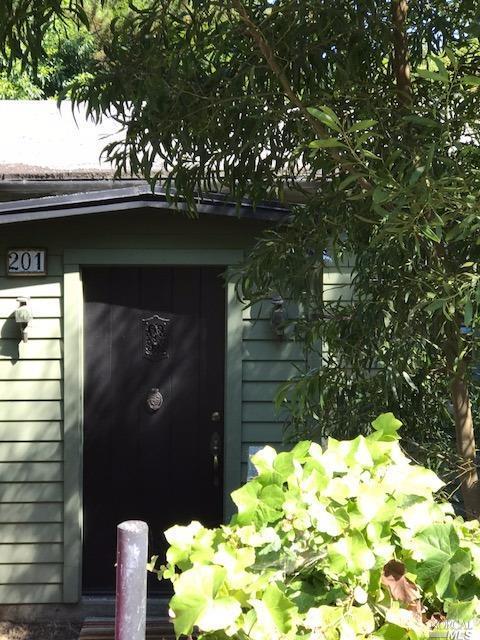 74 Milland Dr