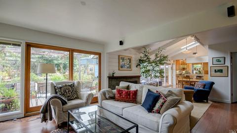 74 Milland Dr