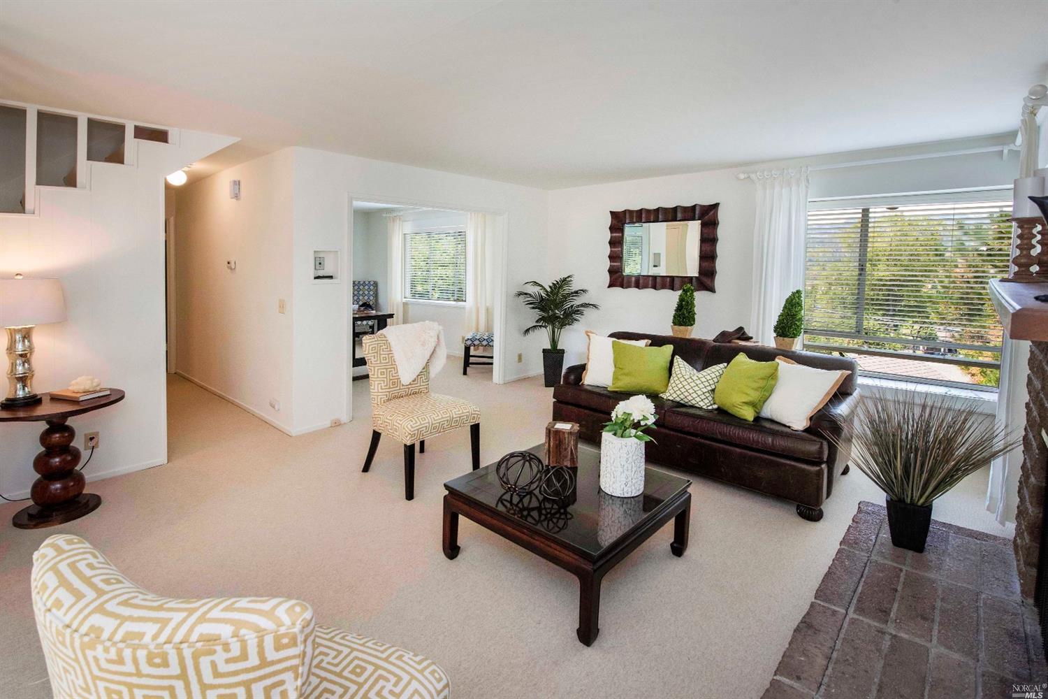 103 Shelley Dr