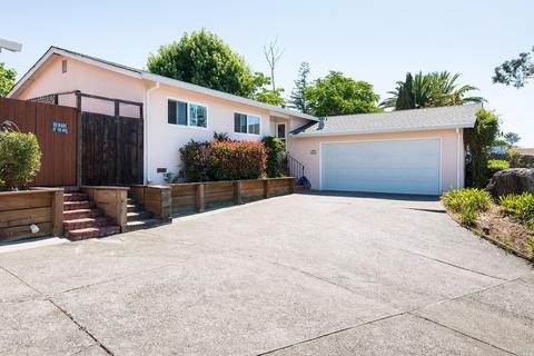 1916 Novato Blvd