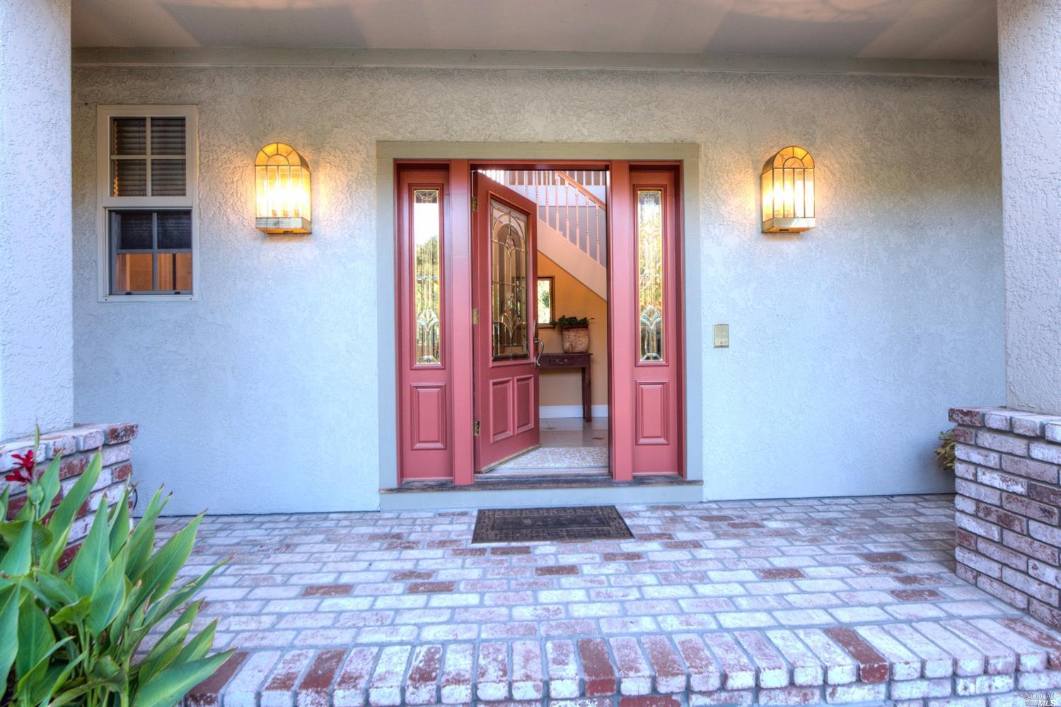 2 Douglas Ct