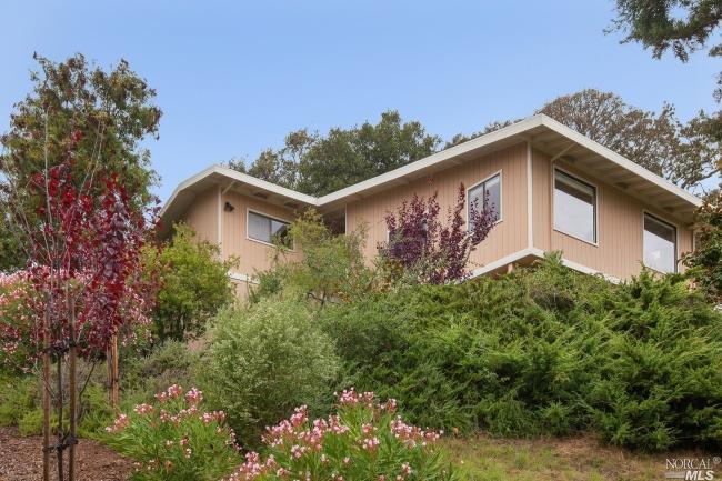 1520 Indian Valley Rd