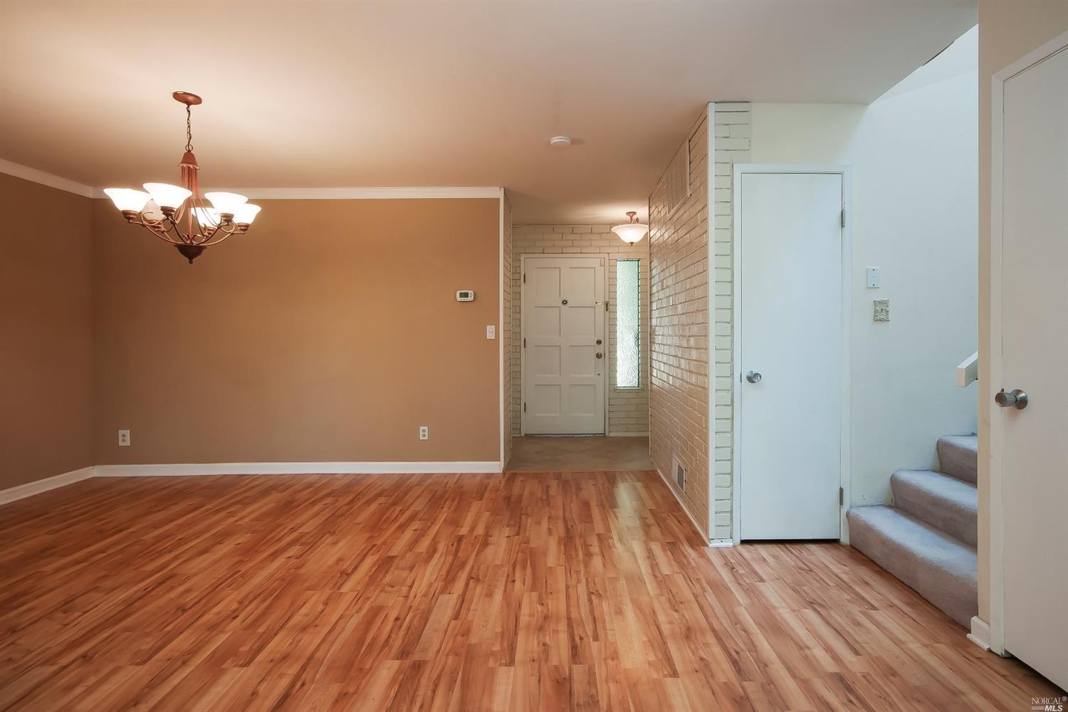 76 Orchard Way