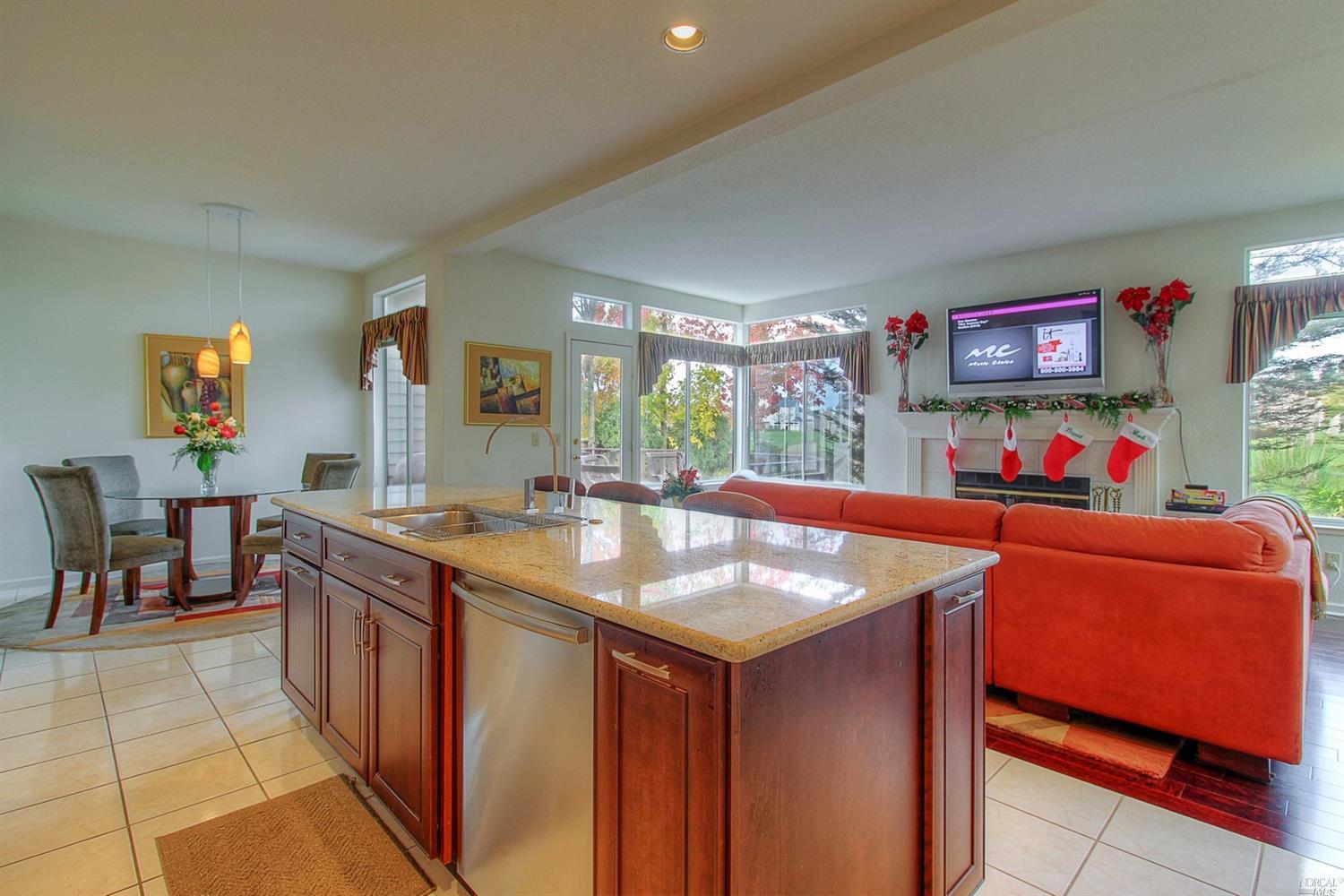 1877 Adobe Creek Dr