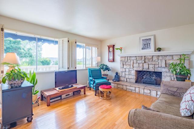 301 Possumwood Rdg