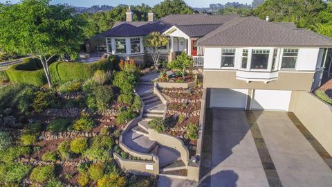 2874 Chesterfield Dr