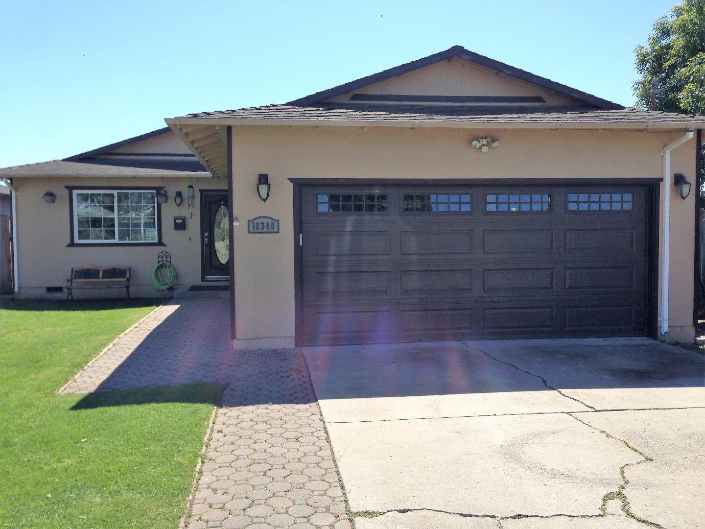 3086 Vaughn Ave