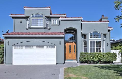 943 Wren Ct