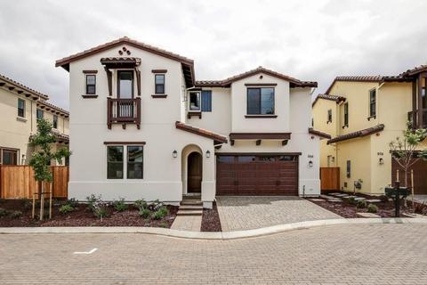 943 Wren Ct
