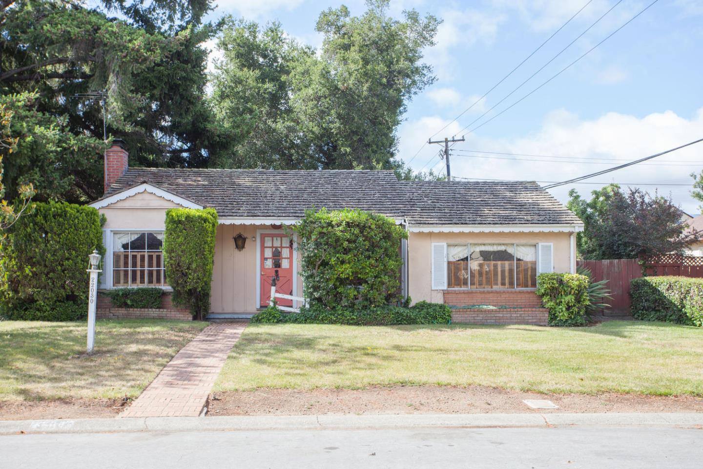 22030 Wallace Dr, Cupertino CA 95014